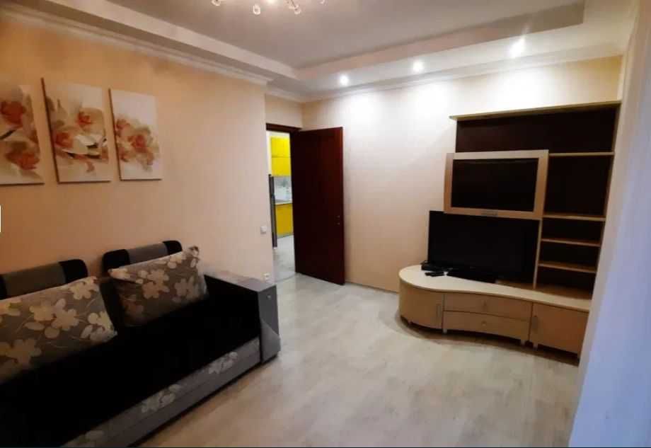 2 кім в ЦЕГЛІ з кухнею 10 м2 район НЕЗАЛЕЖНОСТІ (ТИТОВА) (717257)