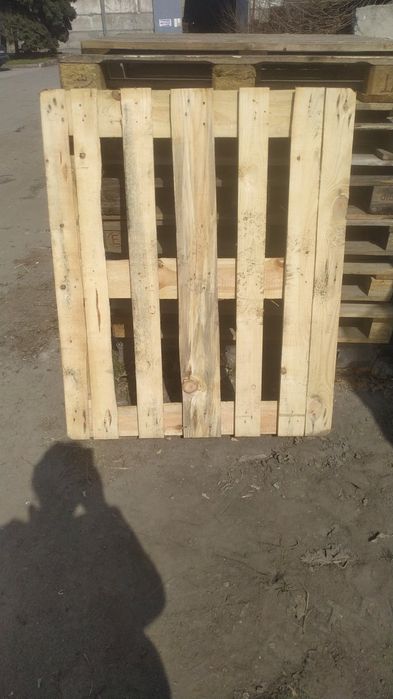 Продам поддоны Б/У