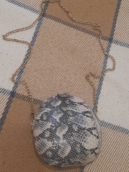 Продам сумку жіночу