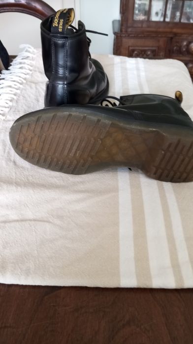 Botas doc Martens pouco usadas , tamanho 42