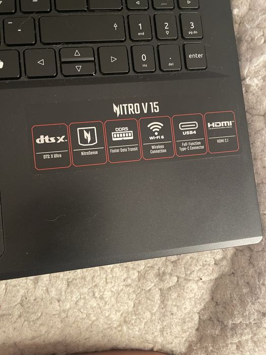 Portatil Gaming RTX 4050 / Ryzen 7 / 16gb ram/ 1TB SSD