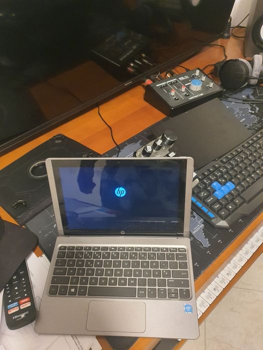 Hp híbrido transforma em tablet