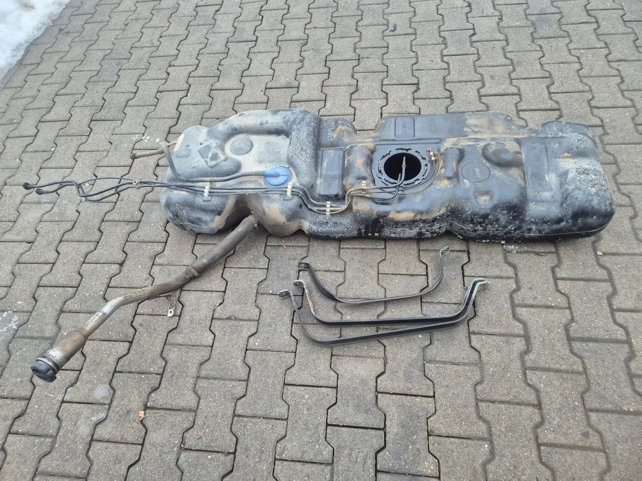 ZBIORNIK BAK PALIWA  FORD TRANSIT CUSTOM I  MK8  12r.+