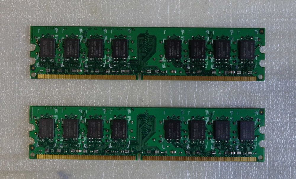 DDR2  Pc 6400 (800-ка)  -   4 Gb (2Gb+ 2Gb)