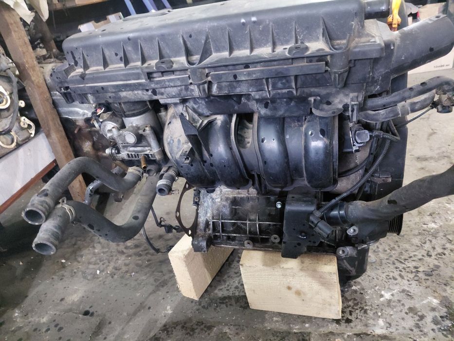 Мотор двигатель Volkswagen Polo Caddy Ibiza Skoda Fabia 1.4MPI 16V AUA