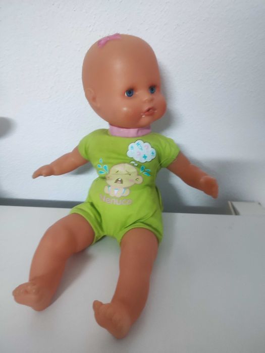 Brinquedo nenuco com posto enfermagem