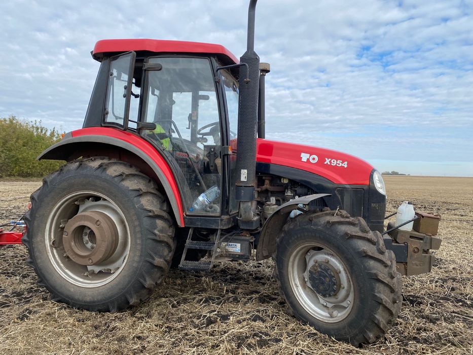 Трактор YTO-LX954