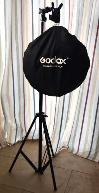 Godox 5-in1 110cm Reflector Set, Stand and Stand Reflector Clamp