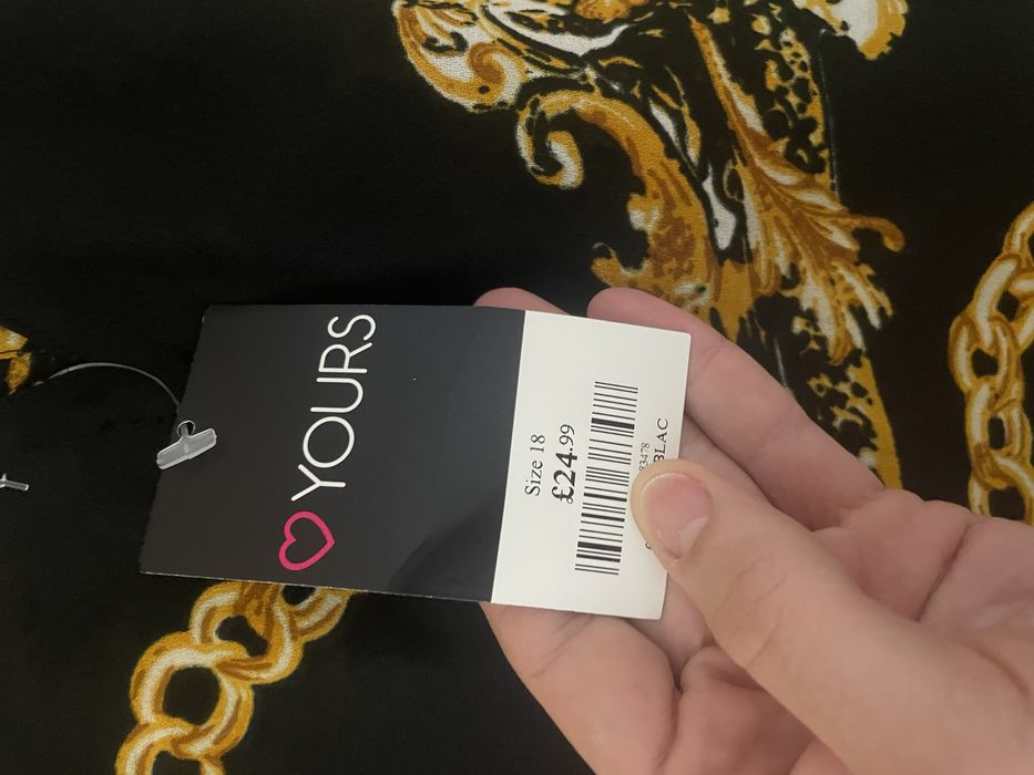 Блузка подовжена розмір л(18 європ)