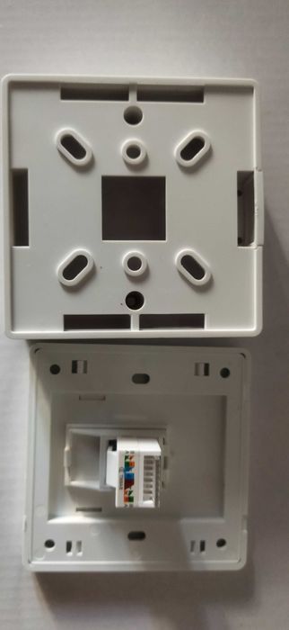 4X Caixa + Placa de parede RJ45 Cat664751574968067121