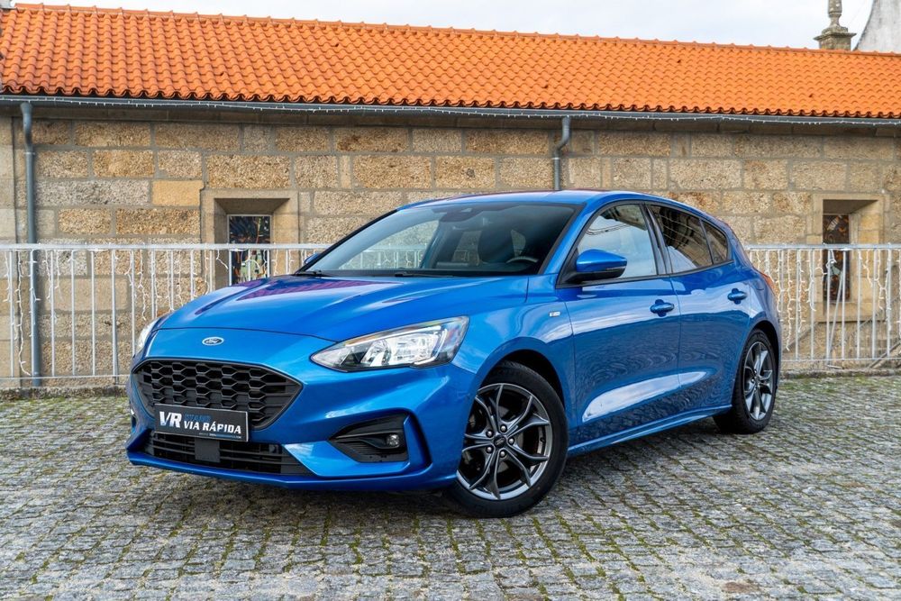 Ford Focus 1.0 EcoBoost MHEV ST-Line