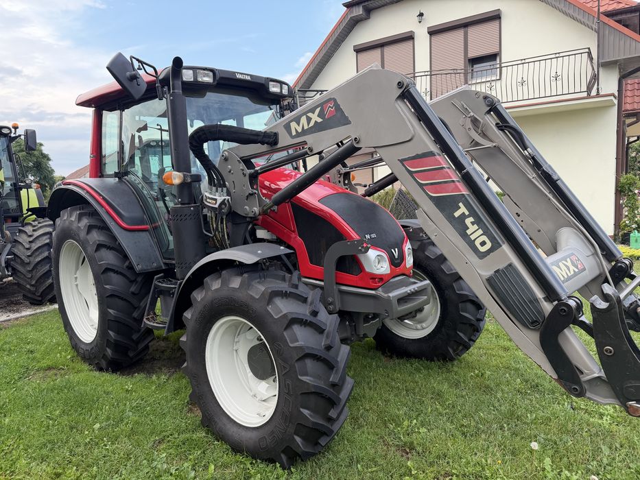 Valtra N103 Ładowacz Czołowy Mailleux
