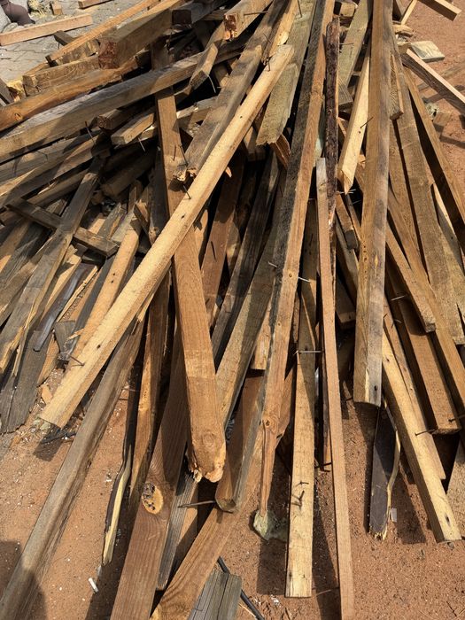 Oddam łaty drewniane z demontażu
