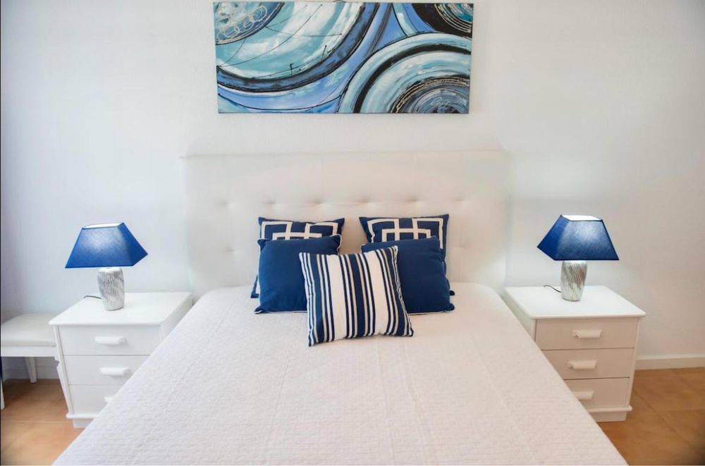 T1- Chapéus a 7min a pé da praia