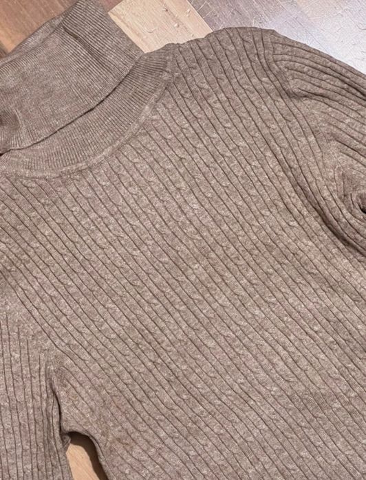 Golf sweter Stradivarius r.S