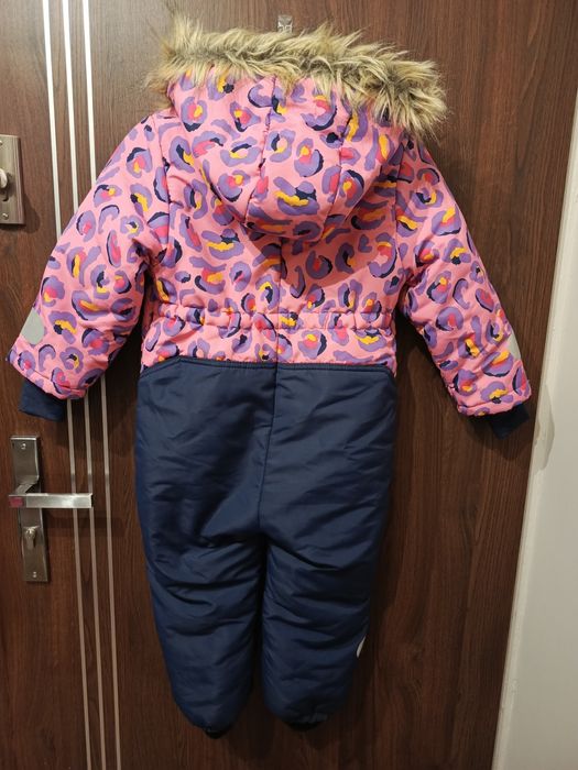 Kombinezon zimowy 110 Sinsay idealny