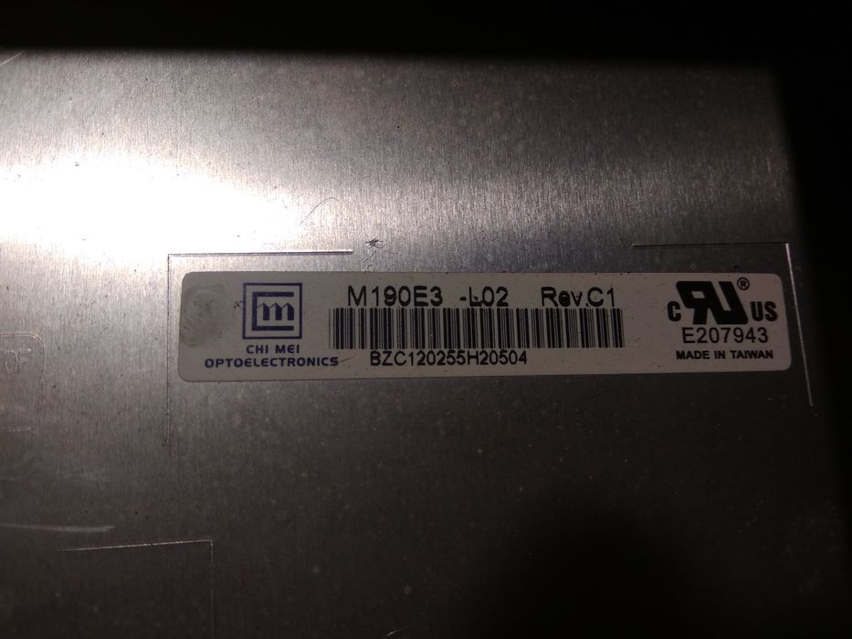 Продам монитор 19"
