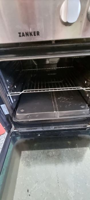 Piekarnik z plyta ceramiczna