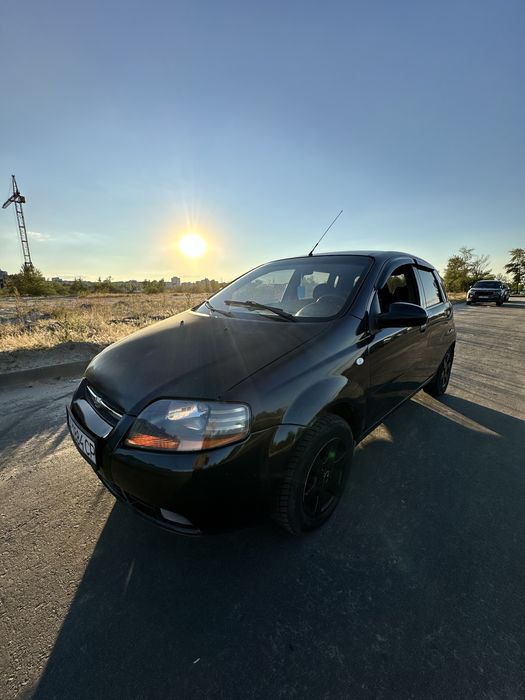 Chevrolet Aveo 2006 • 1.5 Газ/Бензин