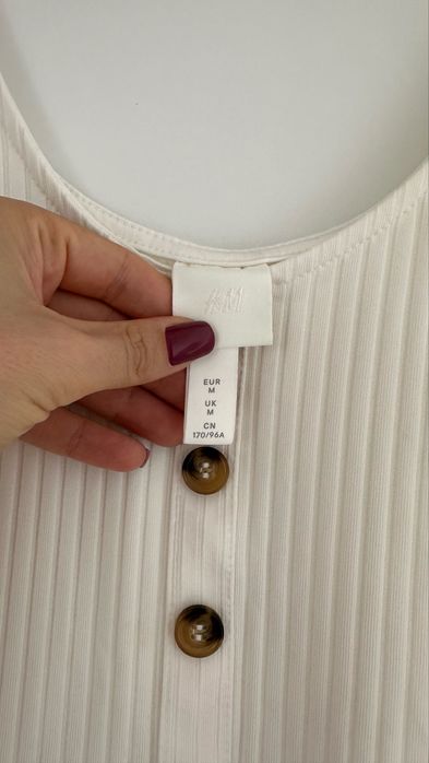 Body feminino — tamanho M