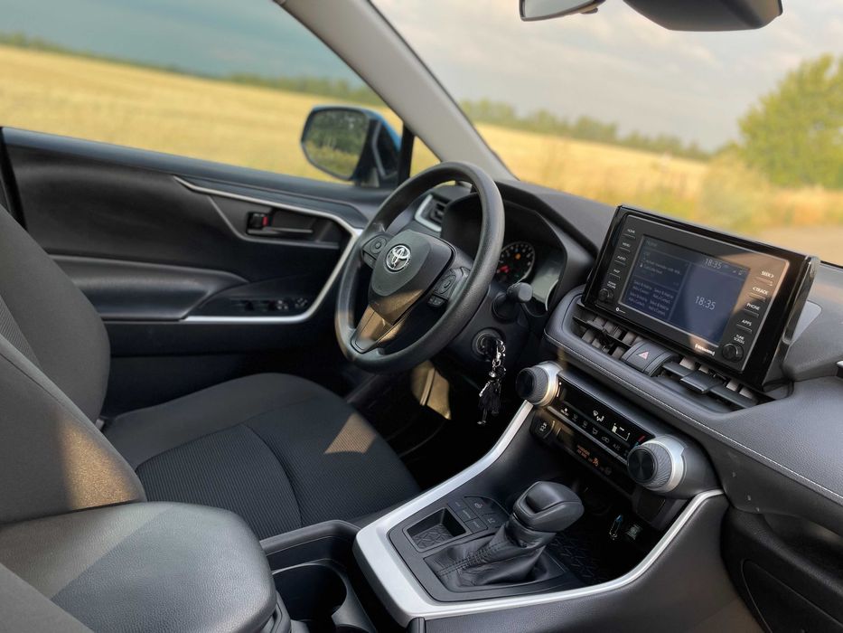 TOYOTA RAV4 2021 р.в.