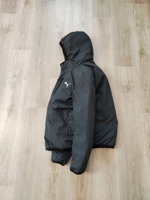 Куртка puma розмір М