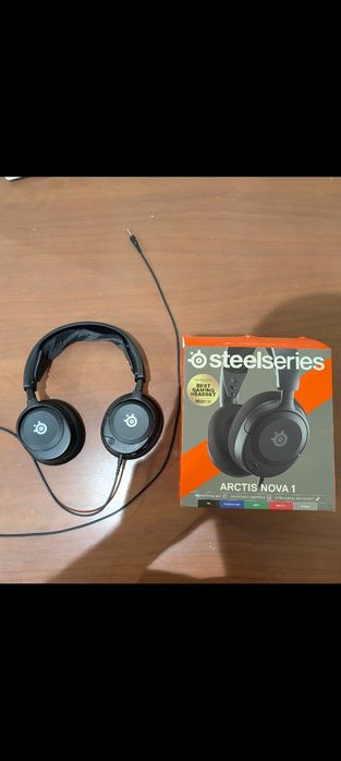 Auscultadores gaming Steelseries Artics Nova 1 (ótimo estado)