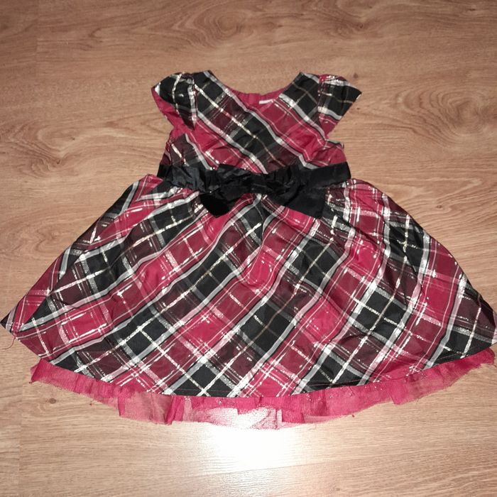 Sukienka rozmiar 86