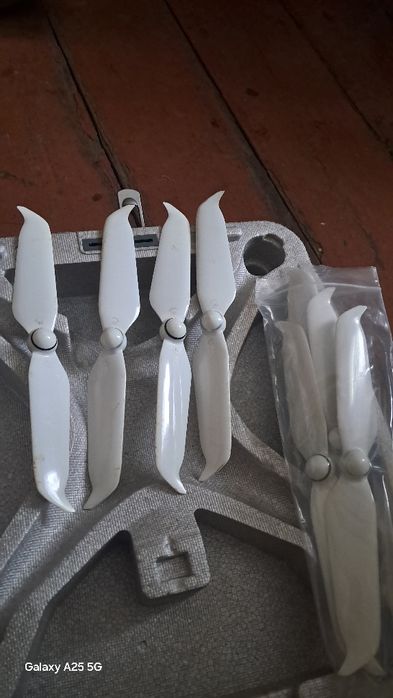 Dji  ФАНТОМ 4 про версія 2.0