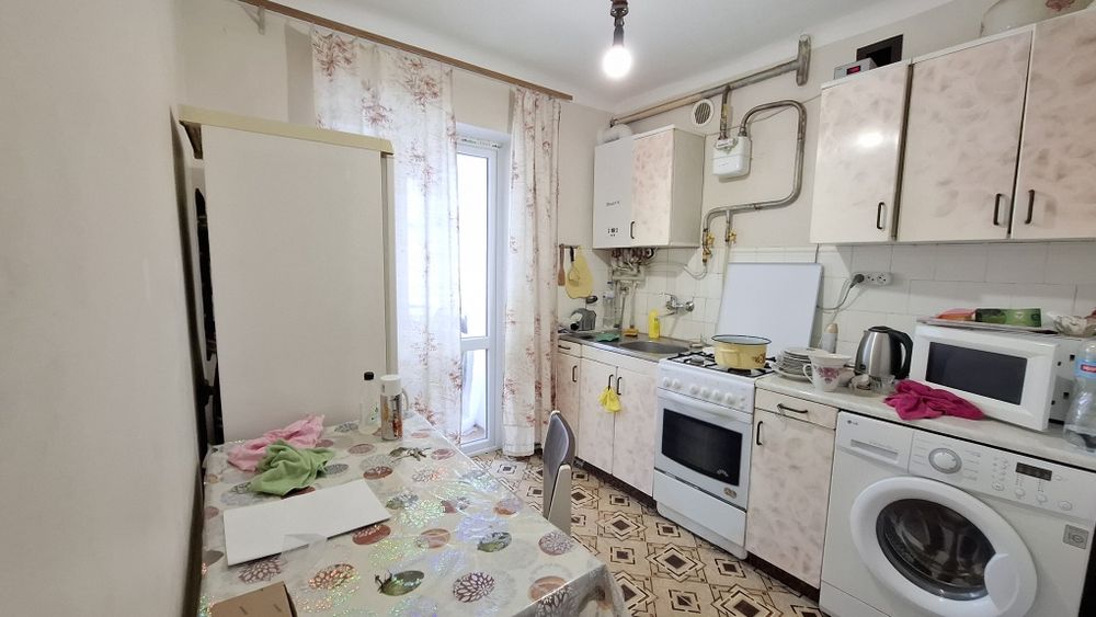 Оренда  2 Кімнатної Квартири