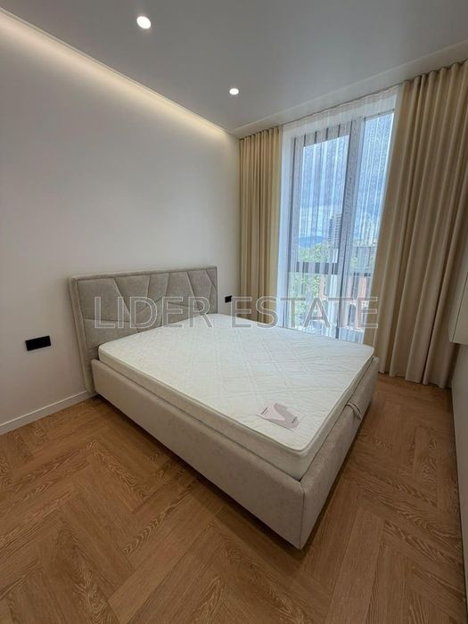 Продаж 2-кімнатної квартири в ЖК Uzh Towers | Слов'янська набережна, Ужгород