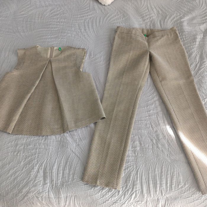 Elegancki komplet dla dziewczynki Benetton r.140