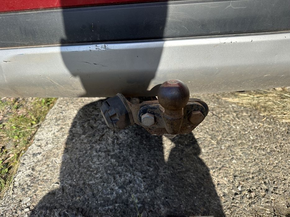 Фаркоп причіпне зємний Mitsubishi Outlander 3 13-21