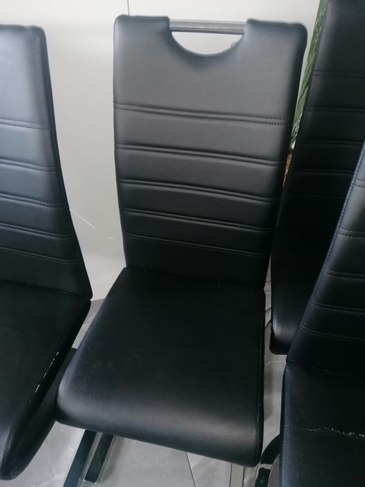 Krzesła do renowacji