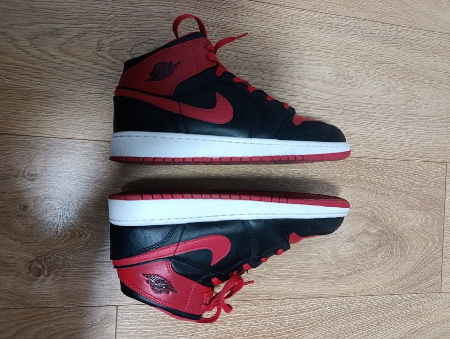 Buty Jordan 1 mid