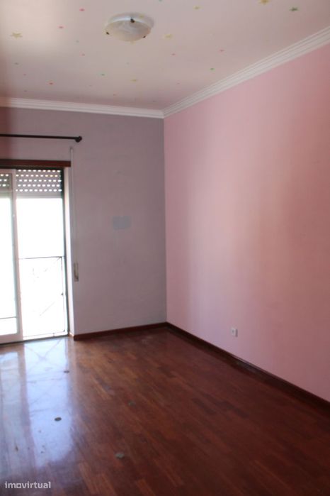 Apartamento T2 Duplex com Varanda em Alcochete