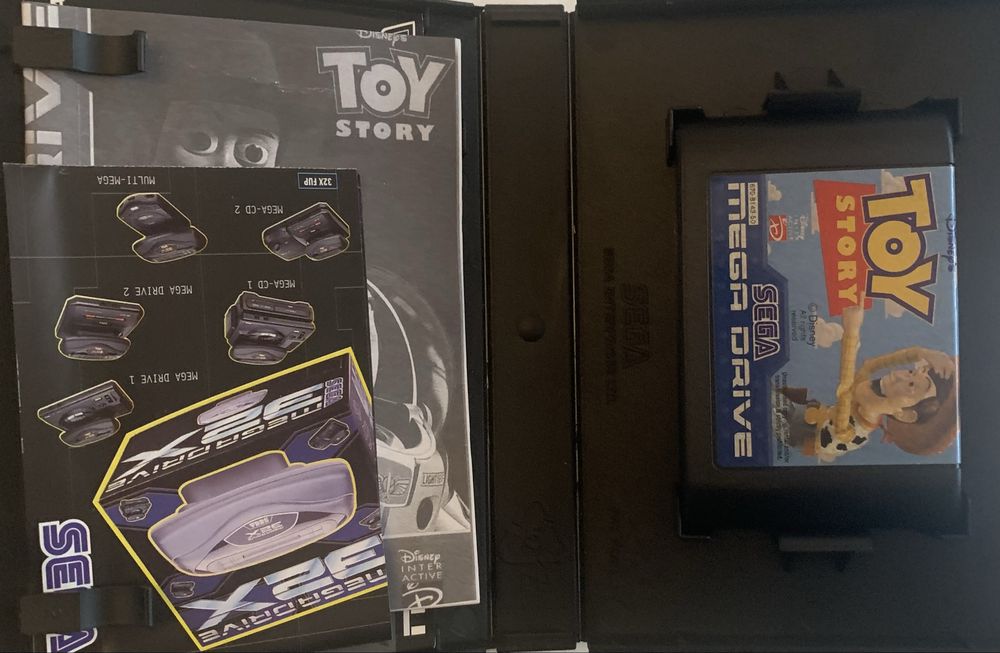 Mega Drive Toy Story com manuais