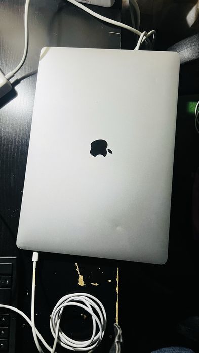 Macbook pro 16 2019