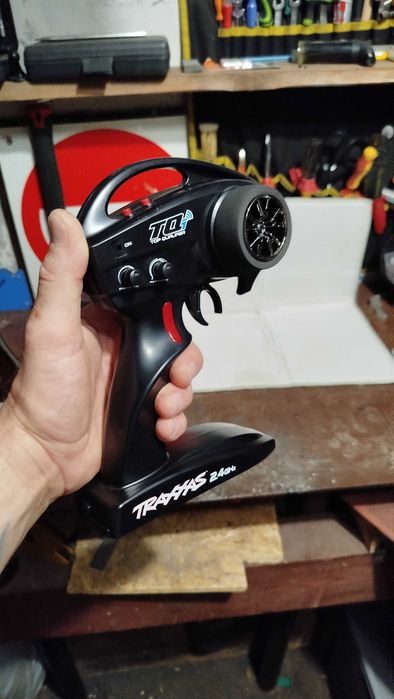 Aparatura Traxxas z odbiornikiem