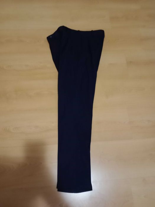 Spodnie od garnituru