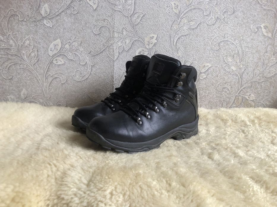 Гортайте фото, купа волонепроникних черевиків Karrimor GoreTex 40-47