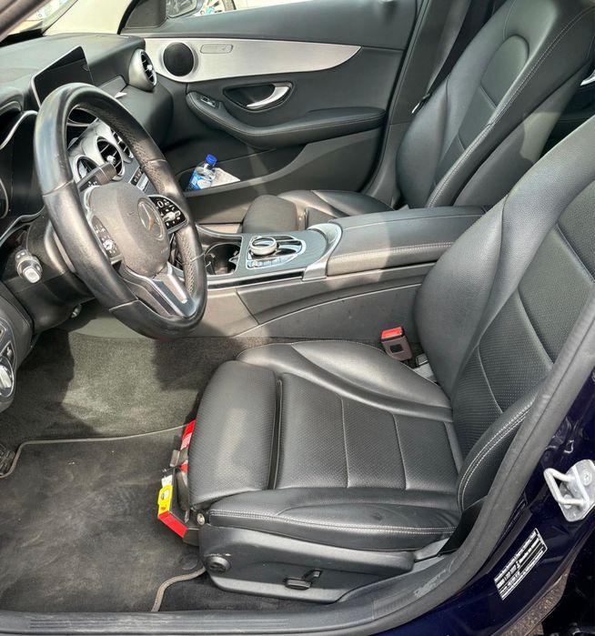 Mercedes c300de 2021 Avangard Facelift aceito retomas