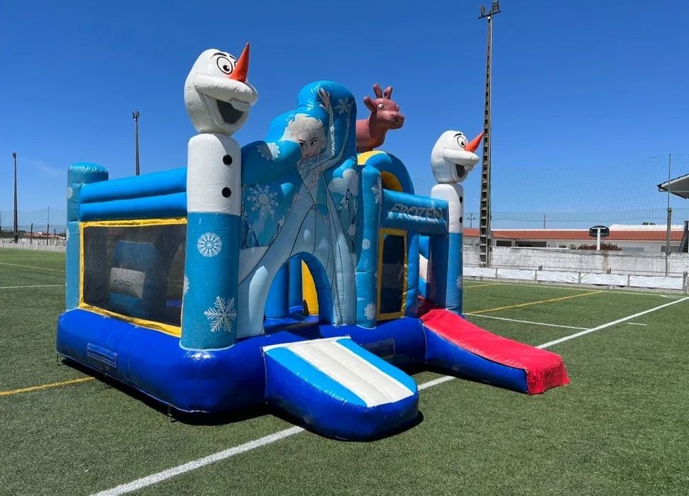 Aluguer insuflável para festas