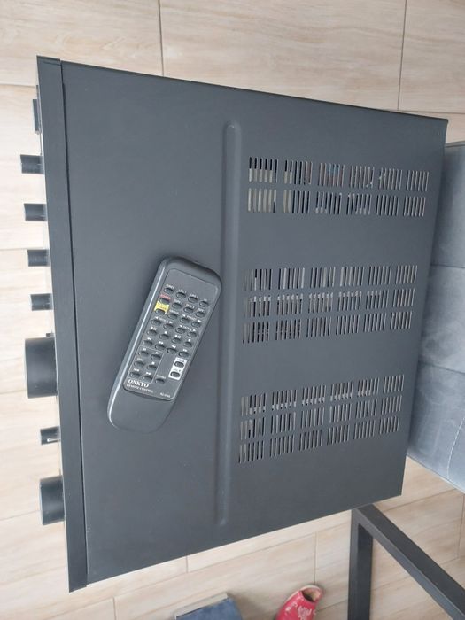 Wzmacniacz Onkyo 9711