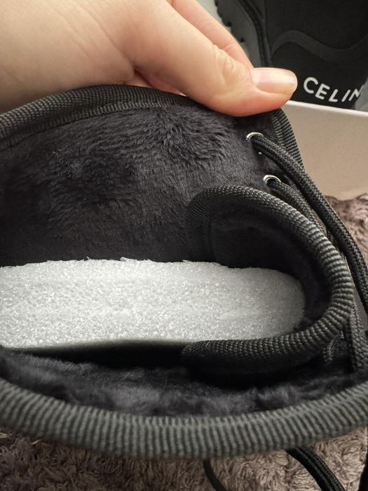 В НАЯВНОСТІ Celine 23см, Chanel 24см