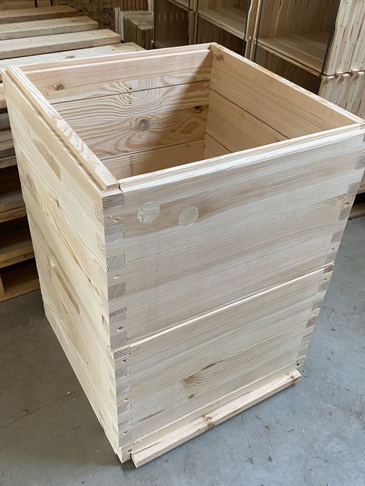 Вулик для бджіл. Зроблений в шип