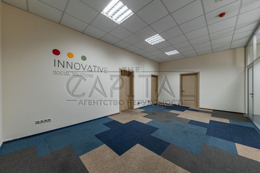 Оренда офісу, вул. Антоновича, БЦ Максим