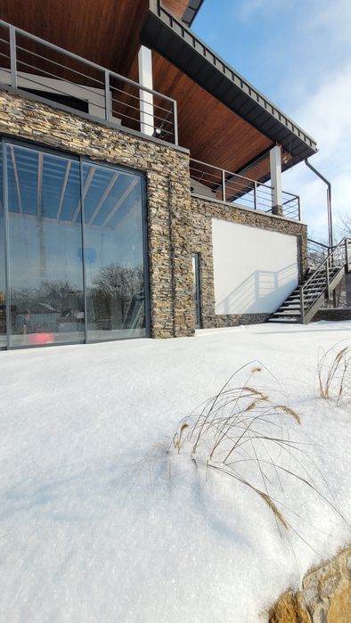 Продаж елітного будинку з басейном р-н  Старе місто