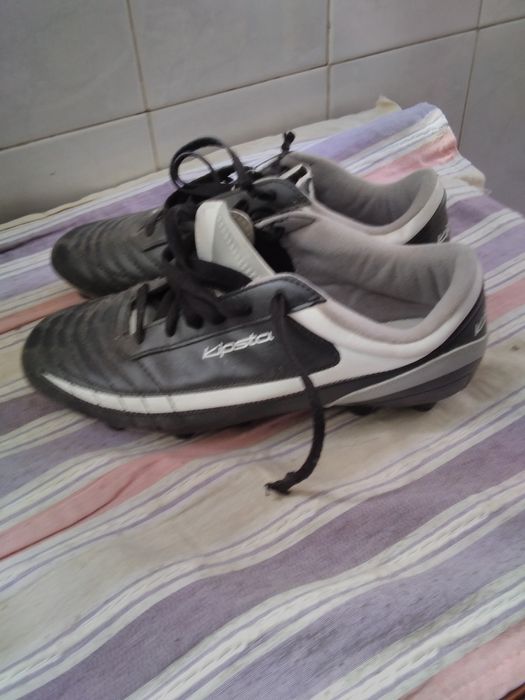 Tênis Futebol  Kipsta F300