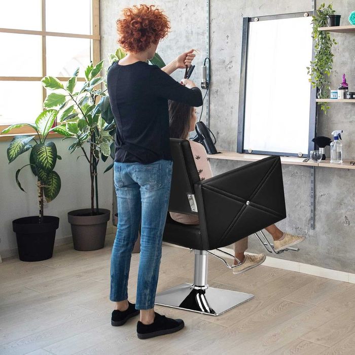 Cadeira Cabeleireiro preta NOVA